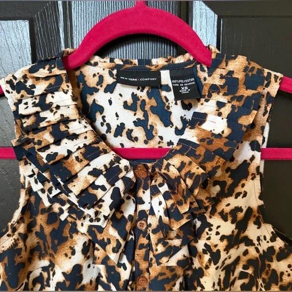 New York & Company Sleeveless Ruffle Leopard-Print Blouse - Tan & Black - Picture 5 of 9